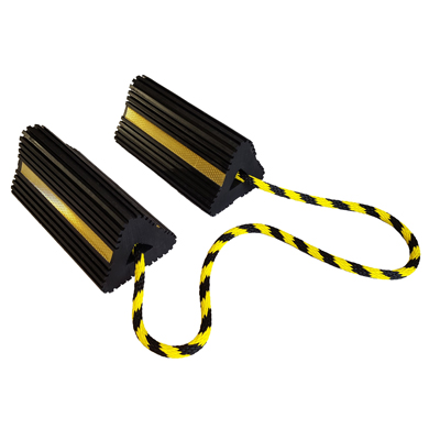 https://www.wheelchocks.info/products/arg12r/arg12r_1_400.jpg