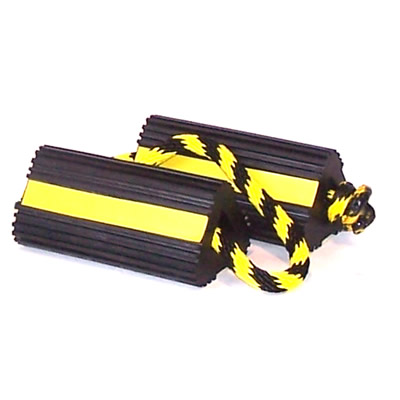 https://www.wheelchocks.info/products/arm08r/arm08r_1_400.jpg