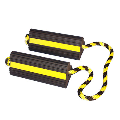 https://www.wheelchocks.info/products/arm10r/arm10r_1_400.jpg