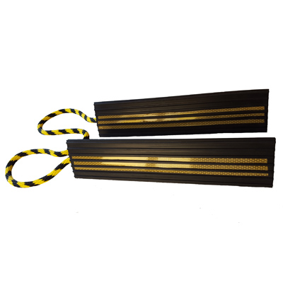 https://www.wheelchocks.info/products/art20r/art20r_1_400.jpg