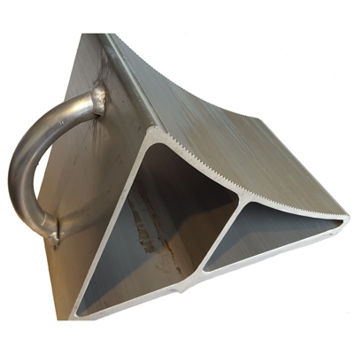 https://www.wheelchocks.info/products/hwd7wh/hwd7wh_1_400.jpg