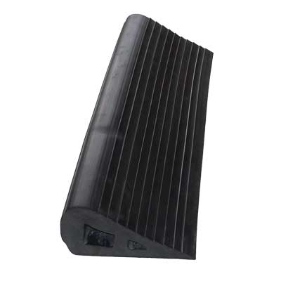 https://www.wheelchocks.info/products/rwl24/rwl24_1_400.jpg